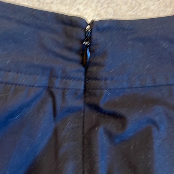 5/$25 Liz Claiborne A-Line Floral Skirt - Picture 4 of 5